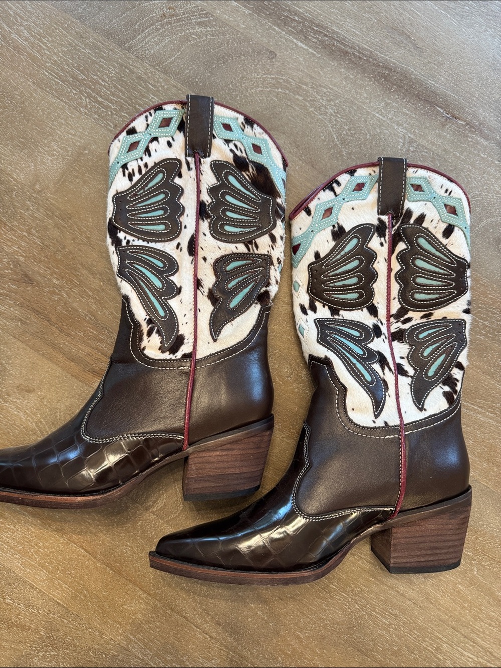 Steve Madden Women’s Brown Leather & Turquoise Western Cowgirl Boots